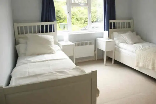 briar-patch-and-caravan-cornwall-11 downstairs twin